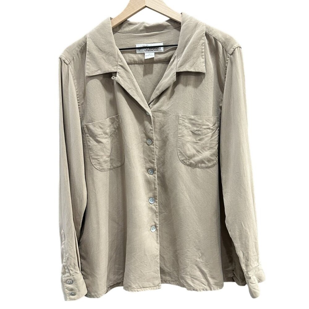 3/$30 Women's Norm Thompson Portland‎ Oregon 100% Silk Button-Up Shirt, Size 18